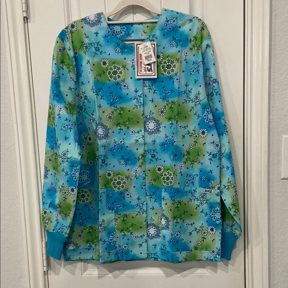 NWT Colorful Floral Scrub Top